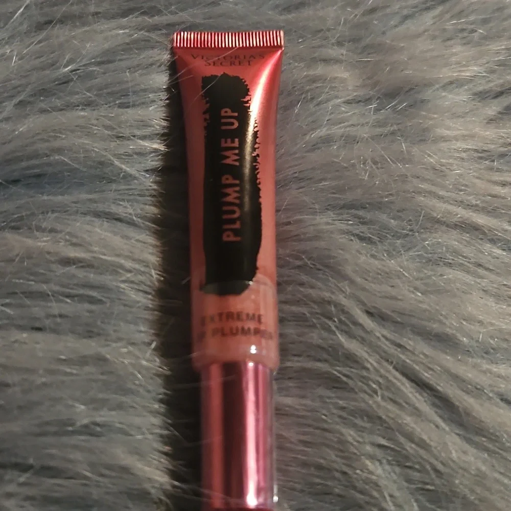 🆕️Victoria's Secret Plump Me Up Pink Lip Plumper 💖Pink Shimmer💖
